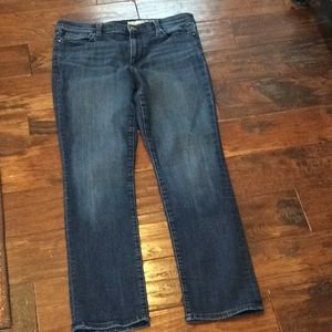 DKNY JEANS